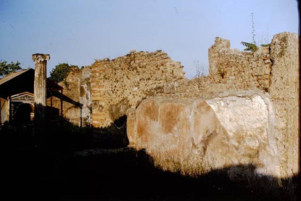 VI.14.43 Pompeii. 1964. Room 7, looking east towards south wall of tablinum and towards west portico. Photo by Stanley A. Jashemski.
Source: The Wilhelmina and Stanley A. Jashemski archive in the University of Maryland Library, Special Collections (See collection page) and made available under the Creative Commons Attribution-Non Commercial License v.4. See Licence and use details.
J64f1592