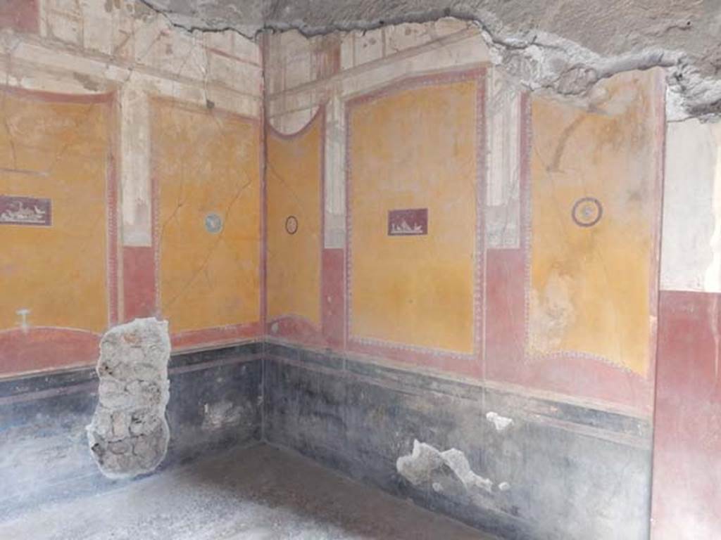 VI.15.1 Pompeii. May 2017. Looking towards north-east corner and east wall of north ala. Photo courtesy of Buzz Ferebee.