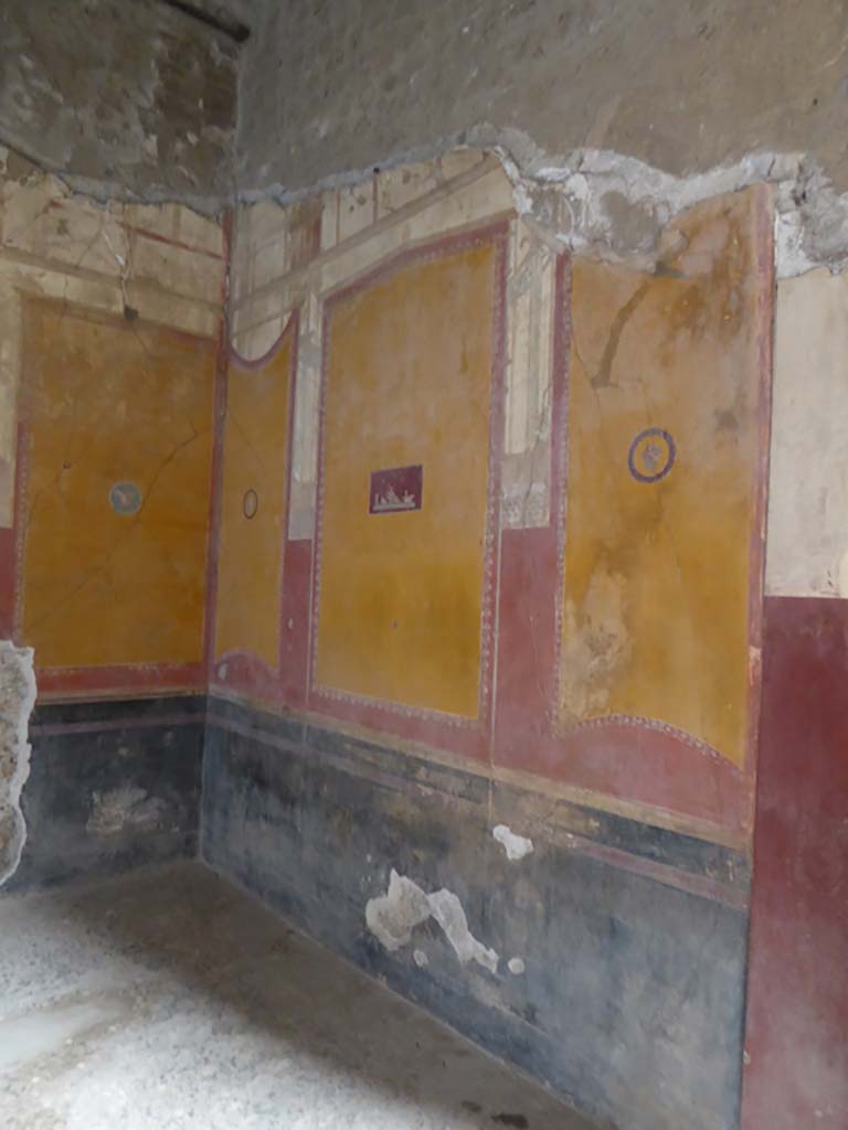 VI.15.1 Pompeii. January 2017. Looking towards north-east corner and east wall of north ala.
Foto Annette Haug, ERC Grant 681269 DÉCOR.