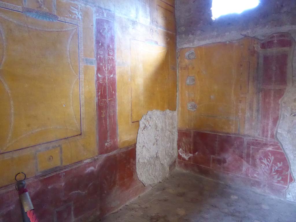 VI.16.7 Pompeii. September 2015. Room N, looking towards south-east corner.
Foto Annette Haug, ERC Grant 681269 D�COR.

