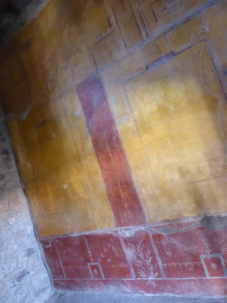 VI.16.7 Pompeii. September 2015. Room N, detail of west wall at south end.
Foto Annette Haug, ERC Grant 681269 D�COR.

