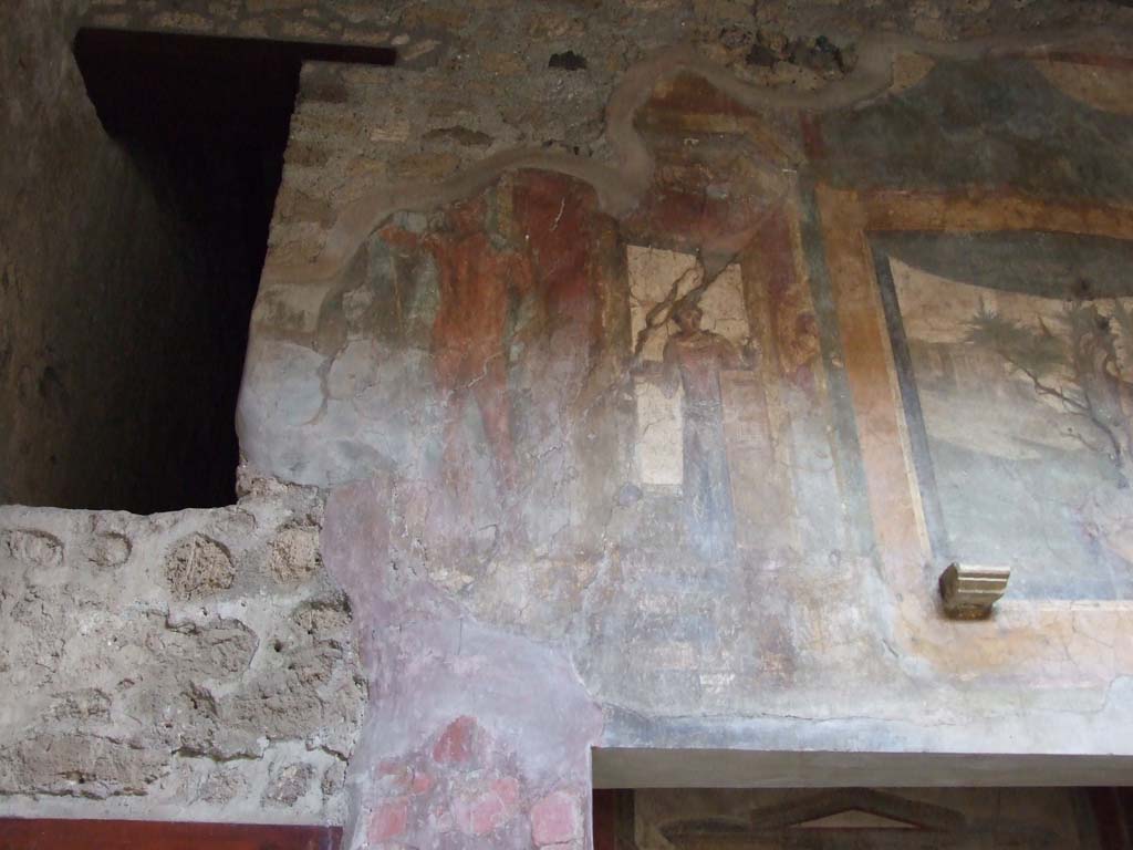 VI.16.15 Pompeii. December 2006. South end of upper west wall of atrium B above tablinum D.