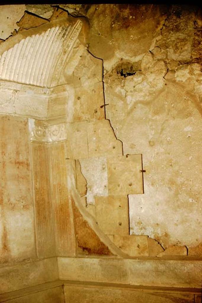 VII.1.8 Pompeii. 1957. Wall with remains of �tegulae mammatae�. Photo by Stanley A. Jashemski.
Source: The Wilhelmina and Stanley A. Jashemski archive in the University of Maryland Library, Special Collections (See collection page) and made available under the Creative Commons Attribution-Non Commercial License v.4. See Licence and use details.
J57f0119
