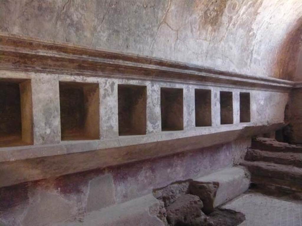 VII.1.8 Pompeii. May 2012. Niches for clothing on south side of women�s changing room 11. Photo courtesy of Buzz Ferebee.
