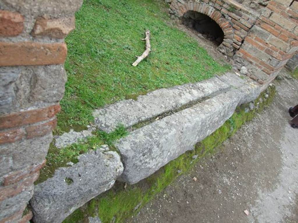 VII.2.2 Pompeii. December 2007. Threshold or sill.