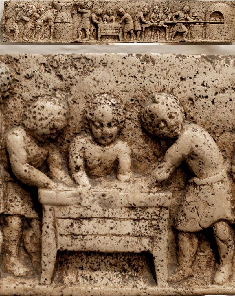 Fig. 16 – Rome, restaurant Romolo a Trastevere – Relief de boulangerie, vue générale et détail du coffre de pétrissage à bras.
Cliché : N. Monteix, avec l’aimable autorisation de la Sig.ra Casali.
