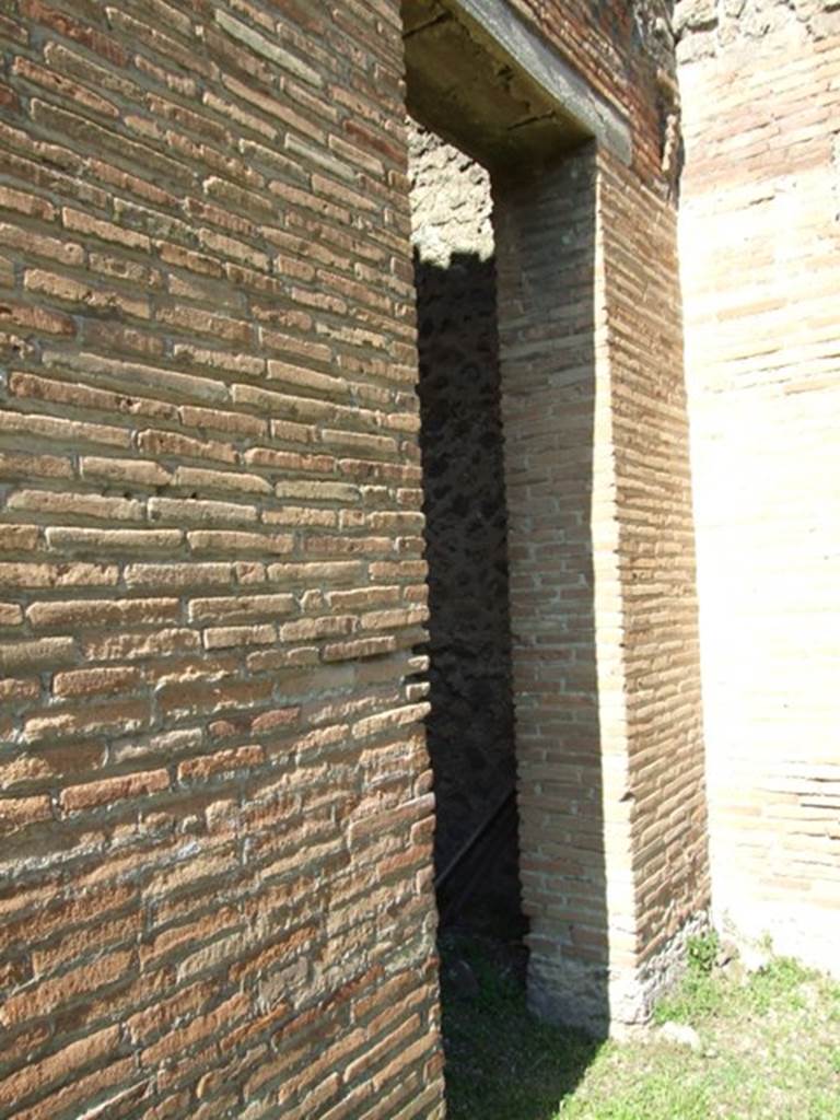 VII.2.18 Pompeii. March 2009. Doorway to room 8, staircase room.