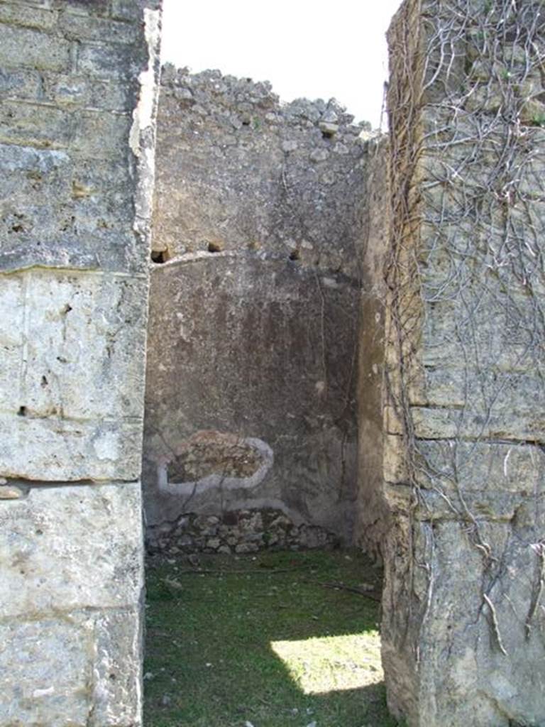 VII.2.20 Pompeii.   December 2007.  Doorways to room 4 and room 5.