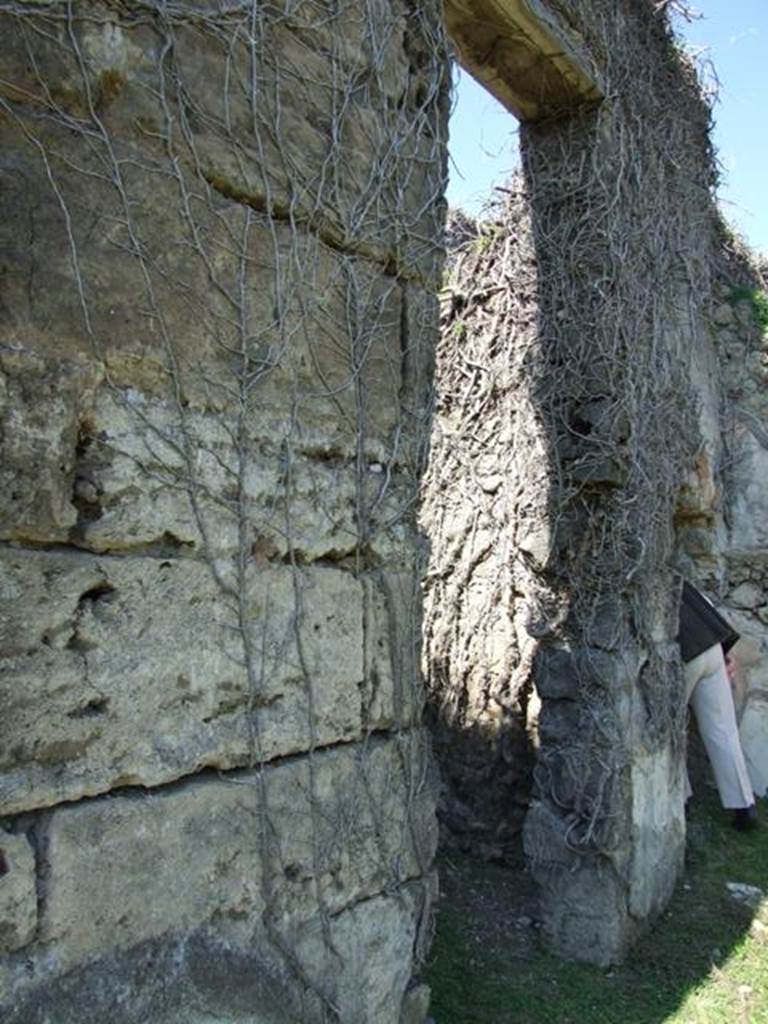 VII.2.20 Pompeii.  March 2009.  Doorway to Room 19. Cubiculum.