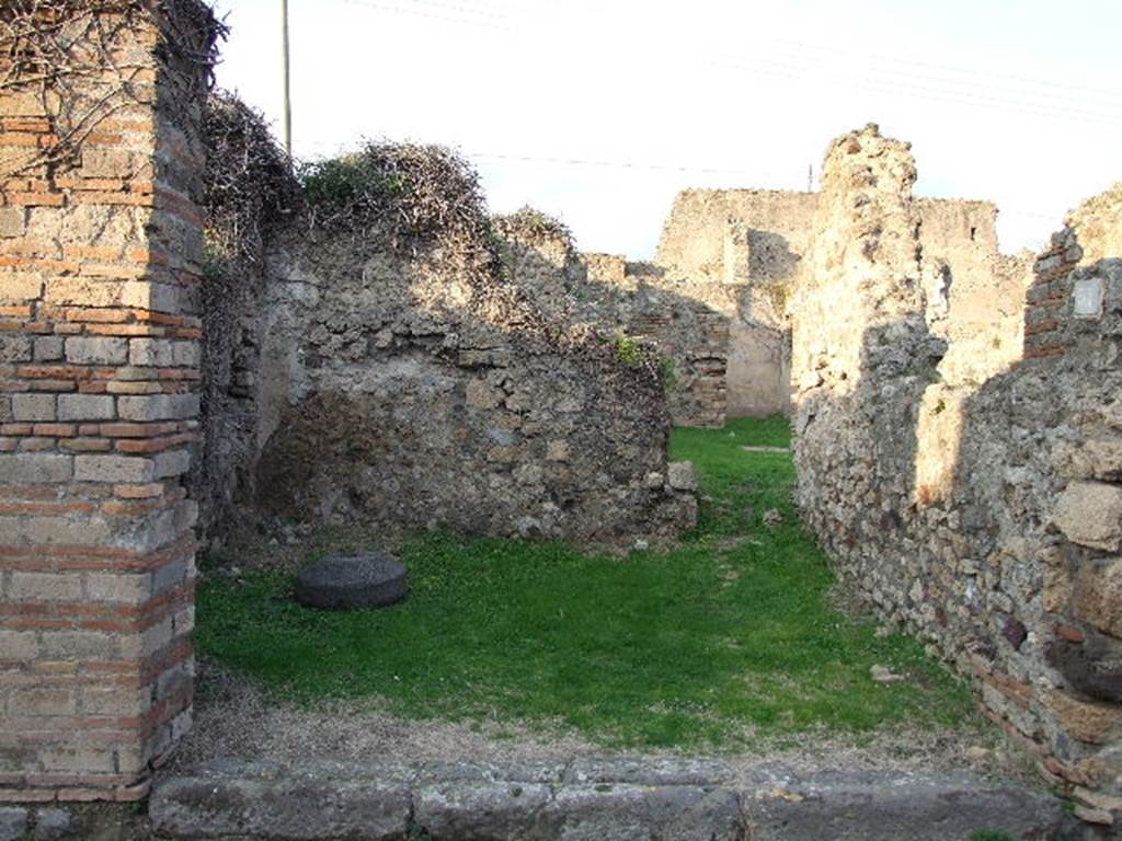 VII.2.37 Pompeii. December 2005. Looking north into shop entrance.