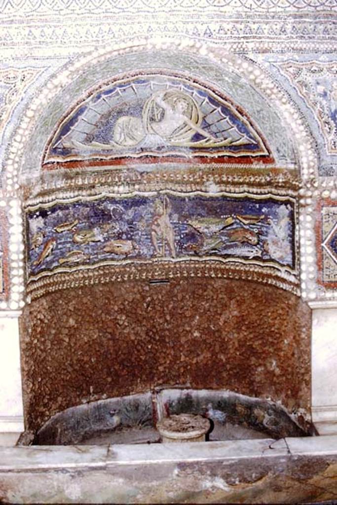 VII.2.45 Pompeii, 1978. Detail of fountain. Photo by Stanley A. Jashemski.
Source: The Wilhelmina and Stanley A. Jashemski archive in the University of Maryland Library, Special Collections (See collection page) and made available under the Creative Commons Attribution-Non Commercial License v.4. See Licence and use details. J78f0040