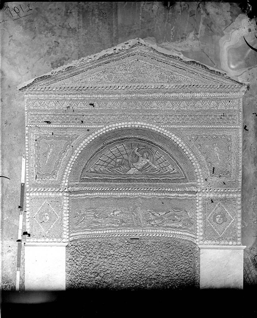 VII.2.45 Pompeii. 1871. Detail from fountain on north wall.
Photo by J. H. Parker, © American Academy in Rome. Parker.2191.Italia.