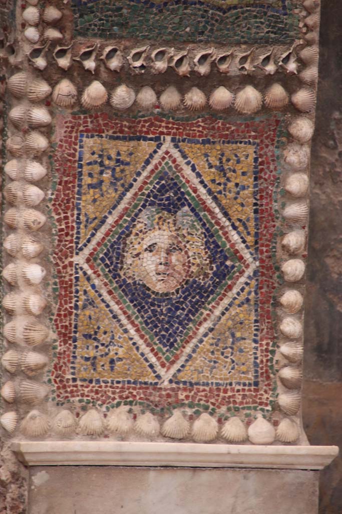 VII.2.45 Pompeii, September 2017. Detail from east side of fountain in garden area.
Photo courtesy of Klaus Heese.