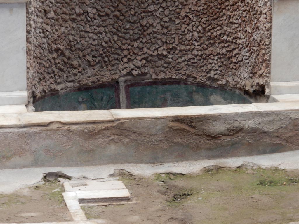 VII.2.45 Pompeii, May 2018. Detail from south side of fountain basin. Photo courtesy of Buzz Ferebee.