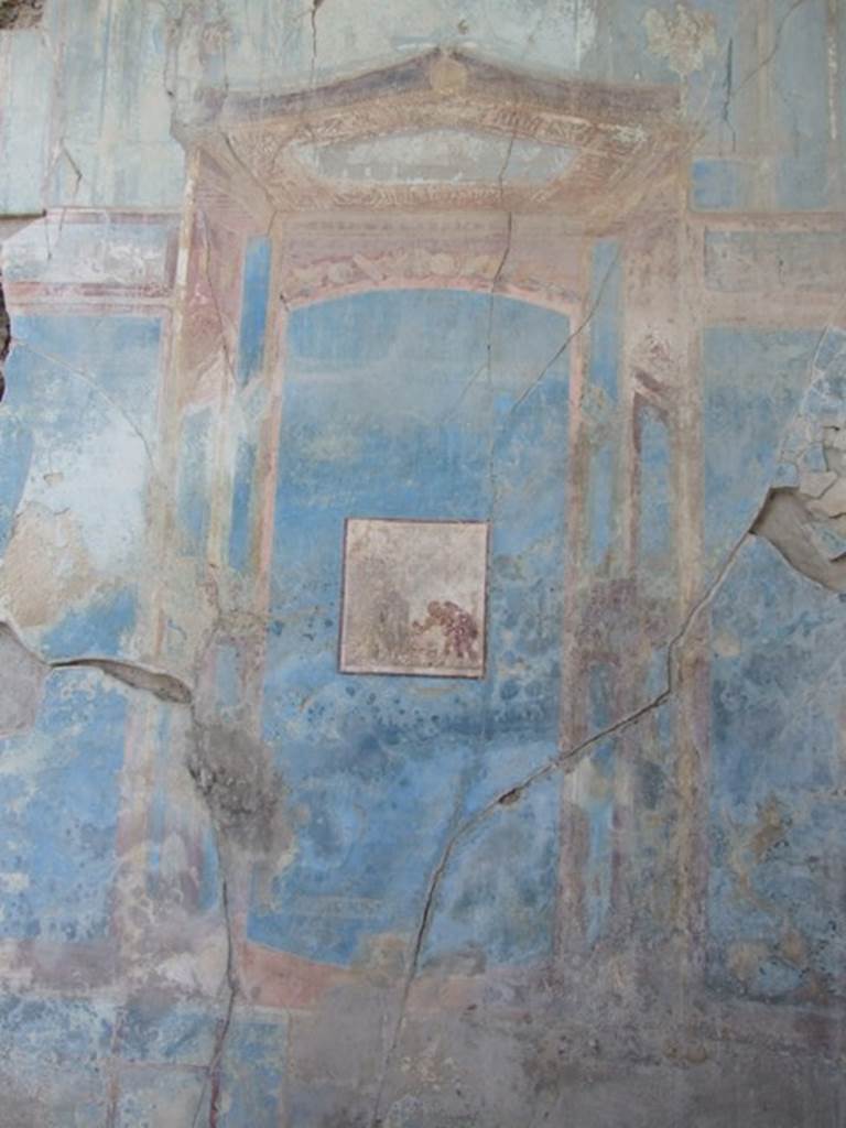 VII.4.31 Pompeii.  March 2009.  Room 18. Exedra. South wall.