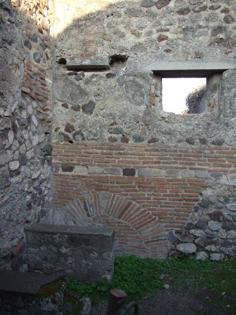 VII.4.48 Pompeii.  December 2007. Room 7.  Kitchen.