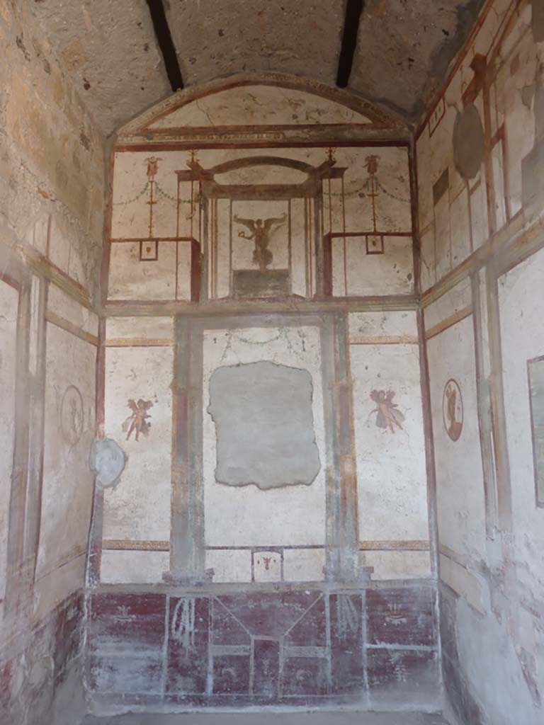 VII.4.48 Pompeii. October 2014. 
Room 14, west wall of cubiculum, site of wall painting of Danae, now removed to Naples Museum, see below.
Foto Annette Haug, ERC Grant 681269 D�COR.

