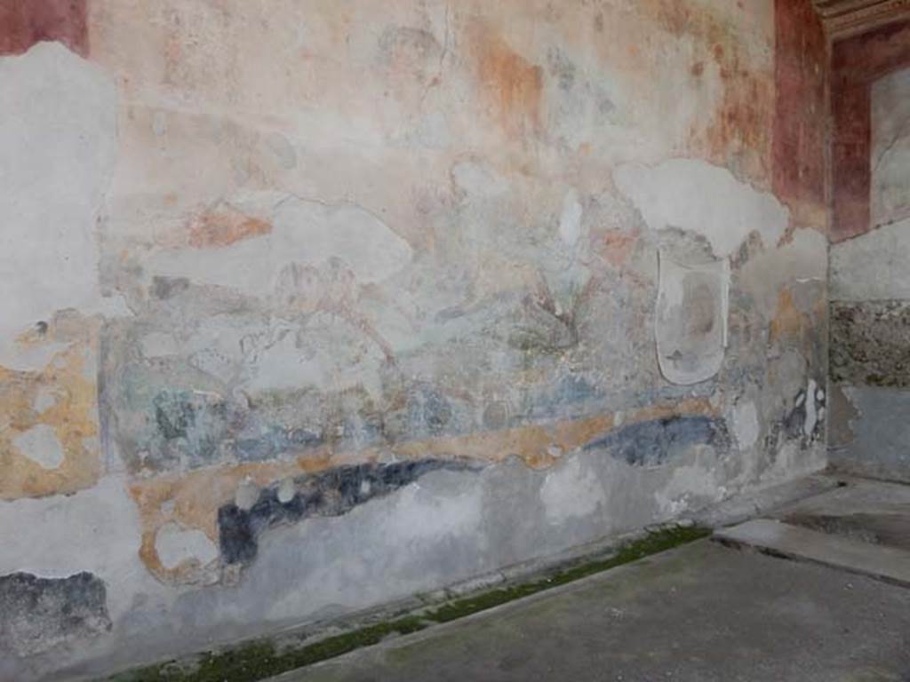 VII.4.48 Pompeii. May 2015. South wall, looking towards south-west corner.
Photo courtesy of Buzz Ferebee.
