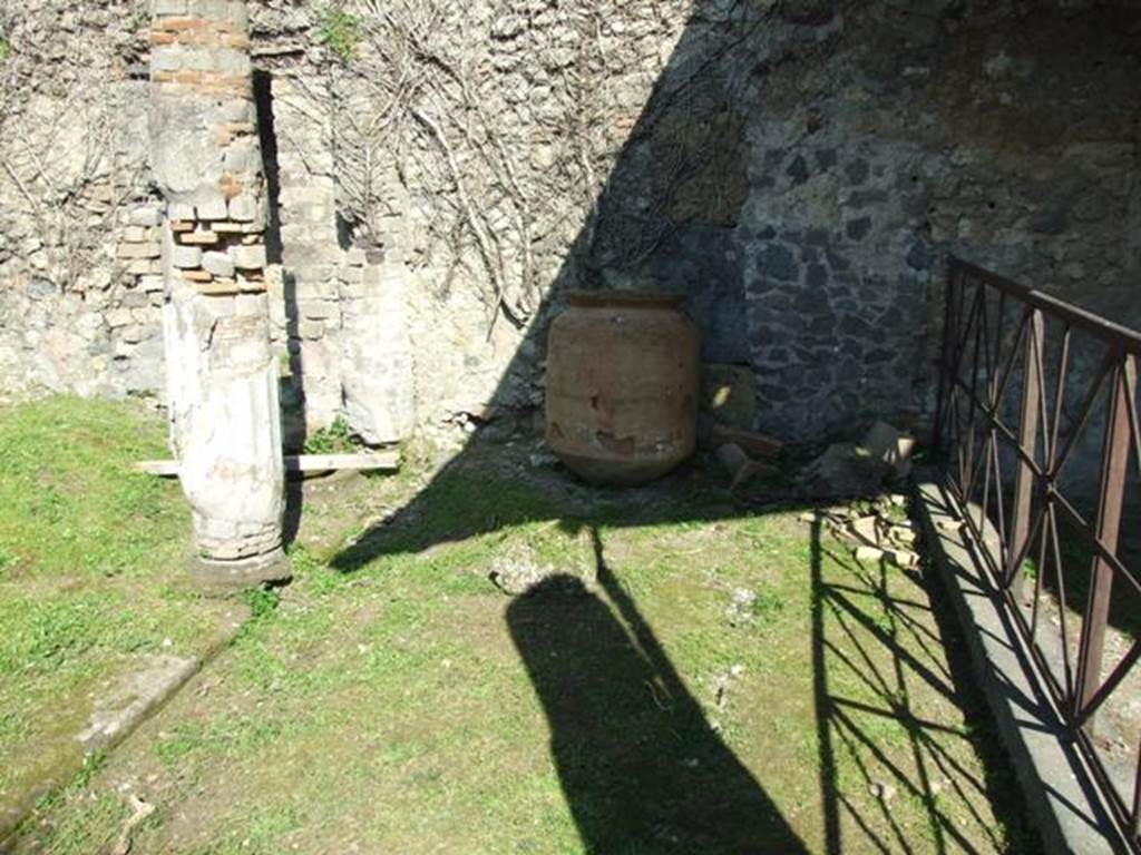 VII.4.56 Pompeii. March 2009. Looking east across garden area.