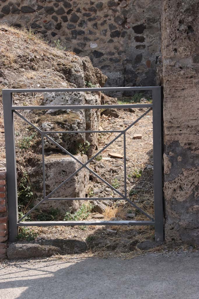 VII.6.1 Pompeii. September 2021. 
Looking south to site of steps to upper floor. Photo courtesy of Klaus Heese.

