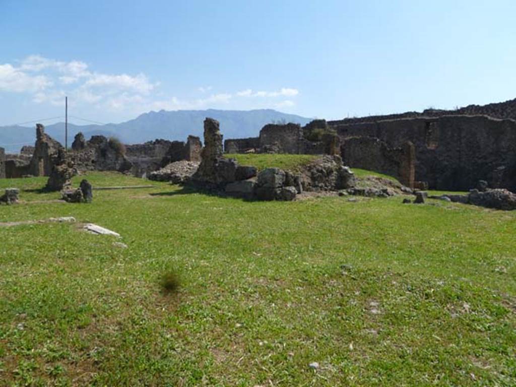VII.6.7 Pompeii. May 2011. Looking south-west across site of atrium. Photo courtesy of Michael Binns.