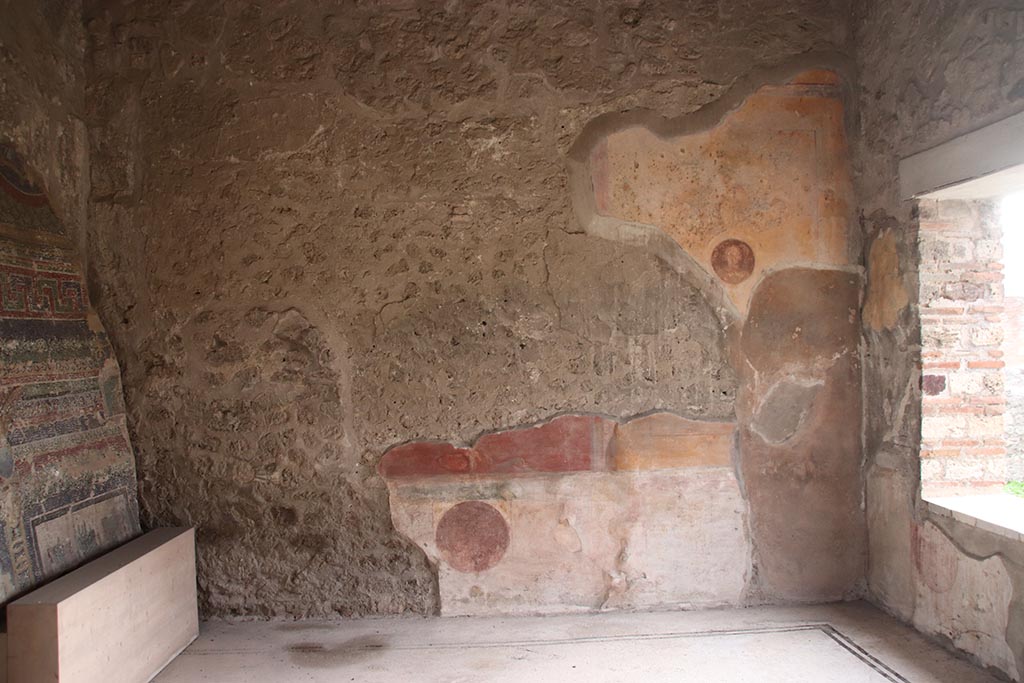 VII.7.5 Pompeii. October 2024. Room (n), looking towards south wall. Photo courtesy of Klaus Heese.