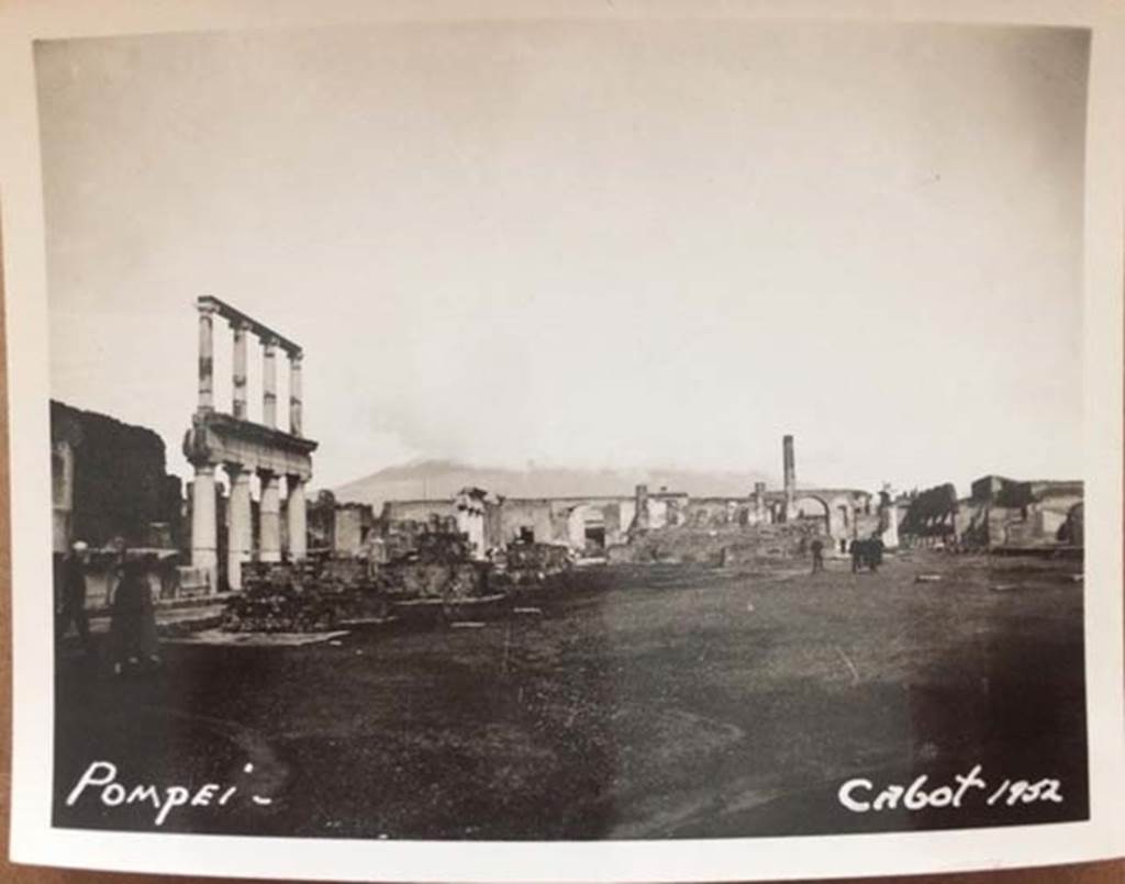 VII.8 Pompeii. 1952 (from a navy visit of the USS Cabot (CVL-28)). Looking north across forum.  Photo courtesy of Rick Bauer.
