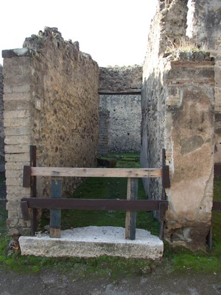 VII.11.14  Pompeii.  December 2007.  Entrance.