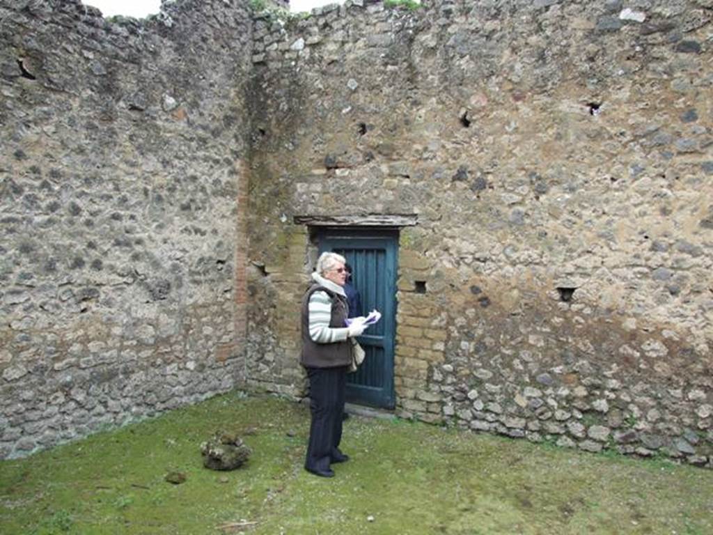 VII.11.14 Pompeii.  March 2009. Garden area �A� .  South west corner.
