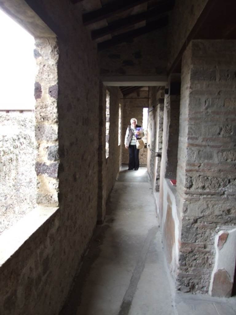 VII.12.20  Pompeii.  March 2009.  Corridor, looking south, from outside Room 4.