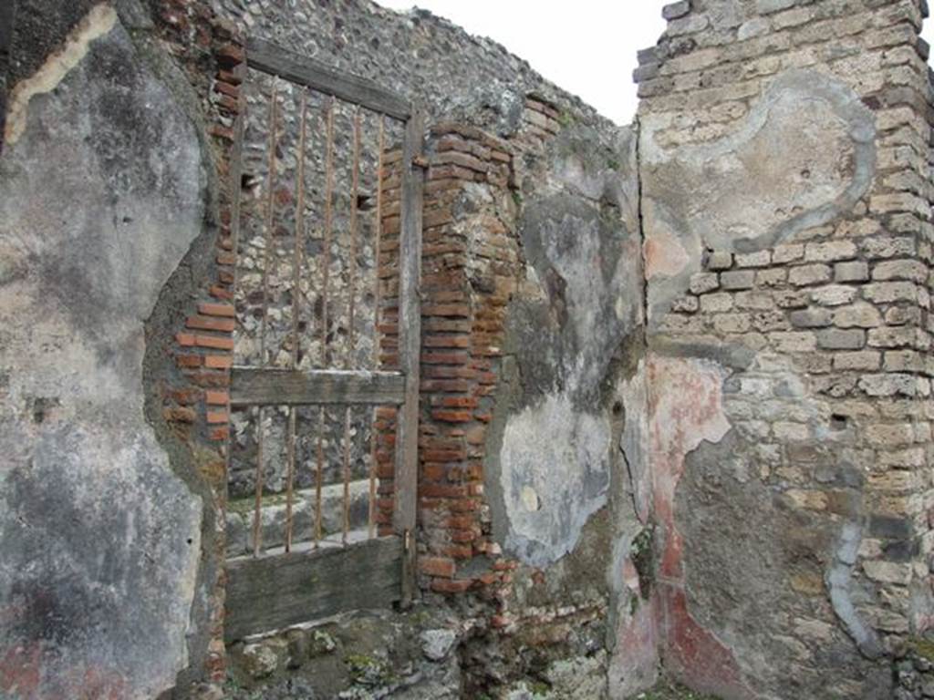 VII.14.5 Pompeii.  March 2009.  Entrance doorway of VII.14.18, looking north west.