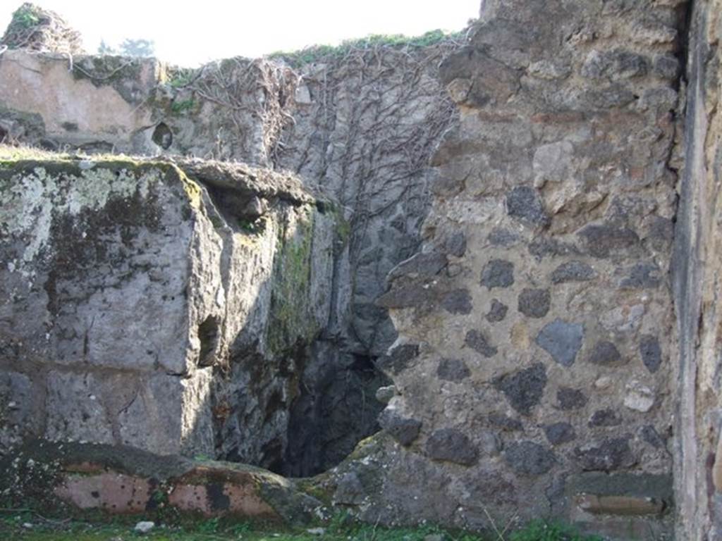 VII.14.19 Pompeii. December 2007. South side of kitchen area.