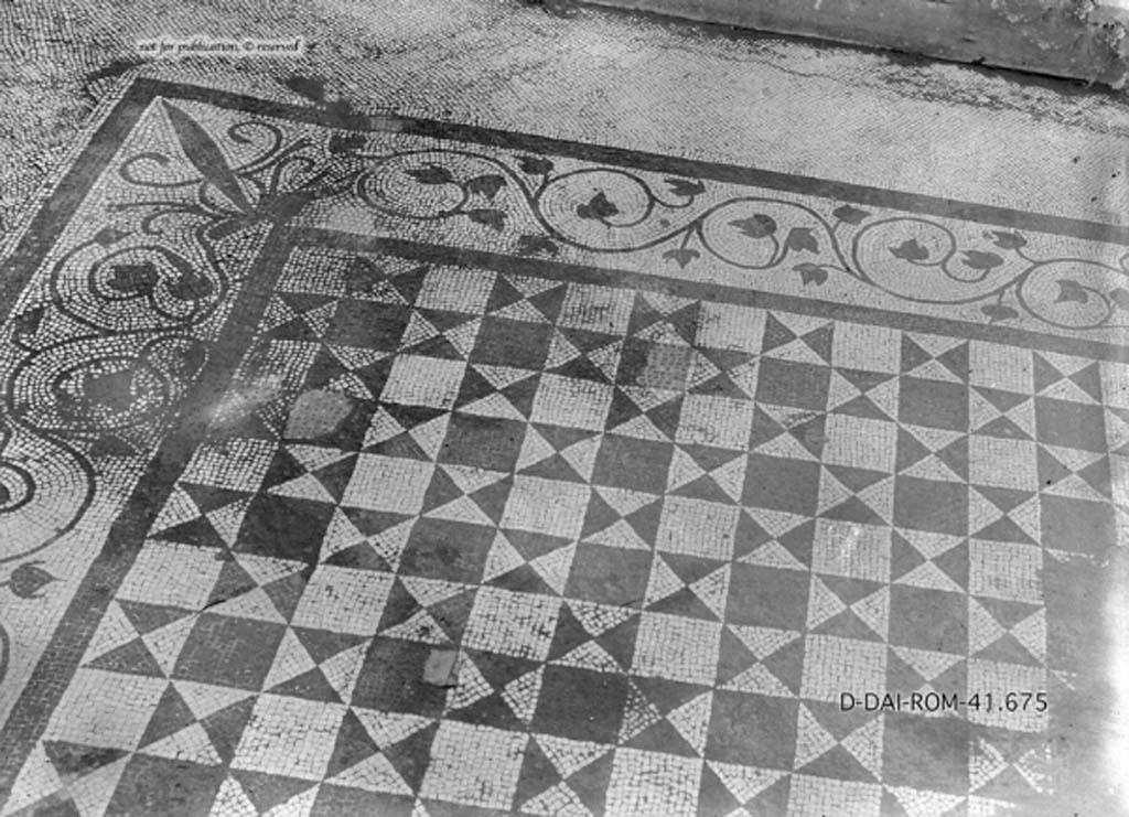 VII.15.2 Pompeii. c.1930. Mosaic floor from cubiculum/bedroom on west side of atrium.
DAIR 41.675. Photo © Deutsches Archäologisches Institut, Abteilung Rom, Arkiv.
See Pernice, E. 1938. Pavimente und Figürliche Mosaiken: Die Hellenistische Kunst in Pompeji, Band VI. Berlin: de Gruyter, (described as cubiculum “k”, see tav. 27.4, above.)