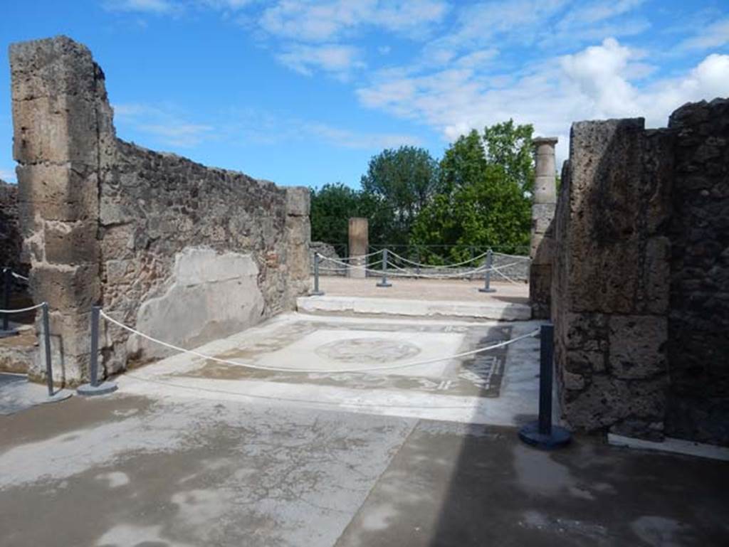 VII.15.2 Pompeii. May 2018. Looking north from atrium towards tablinum. Photo courtesy of Buzz Ferebee.