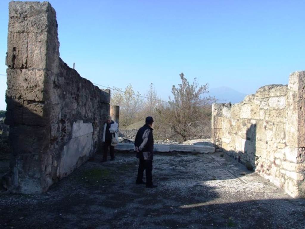 VII.15.2 Pompeii. December 2007. Tablinum.
