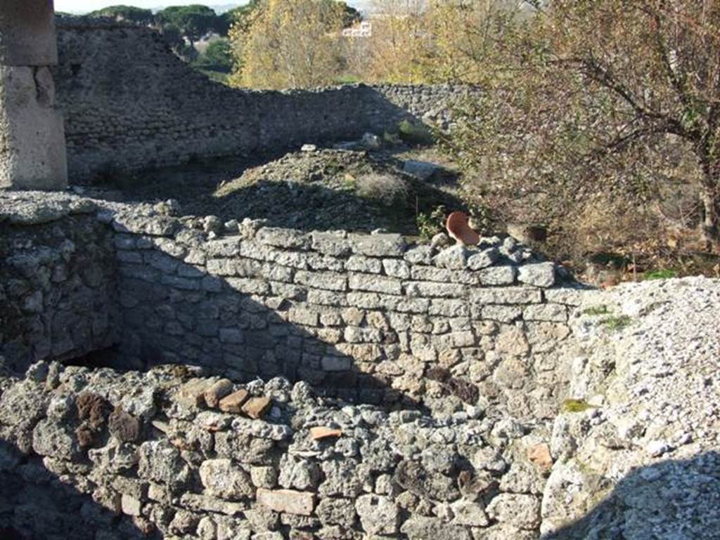 VII.15.2 Pompeii.  December 2007. Two rooms on lower level and garden area.
