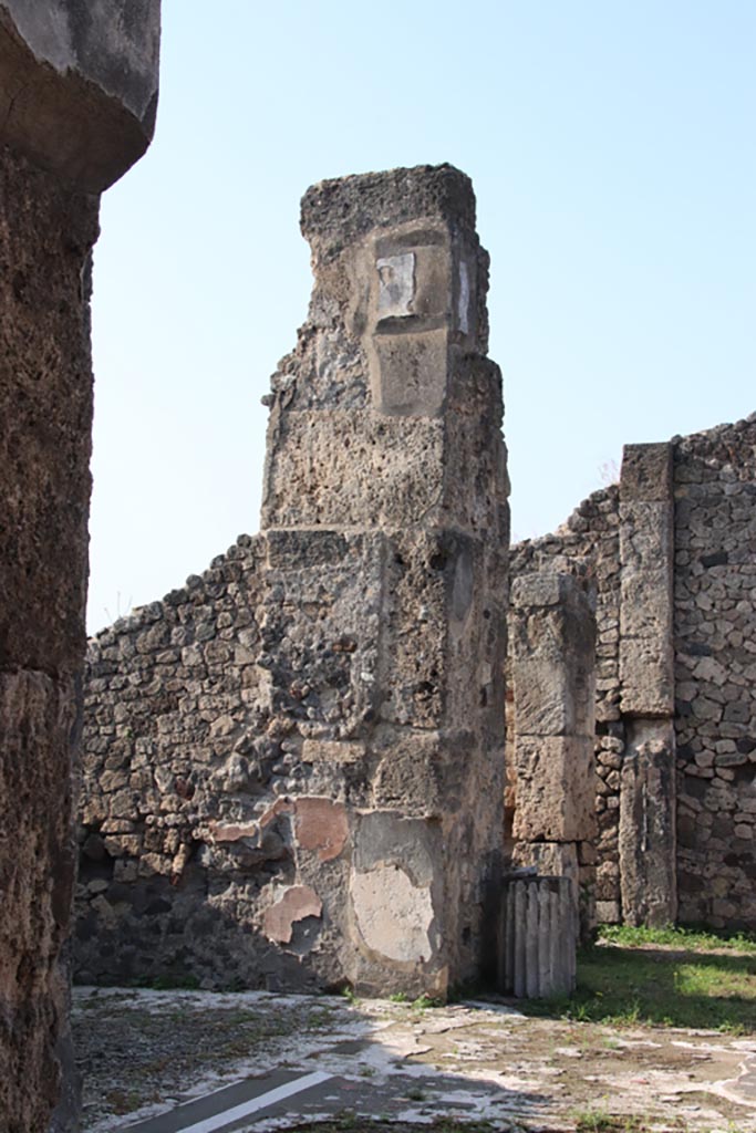 VII.16.13 Pompeii. October 2023. 
Looking towards west wall of ala 14, at north end near atrium. Photo courtesy of Klaus Heese.
