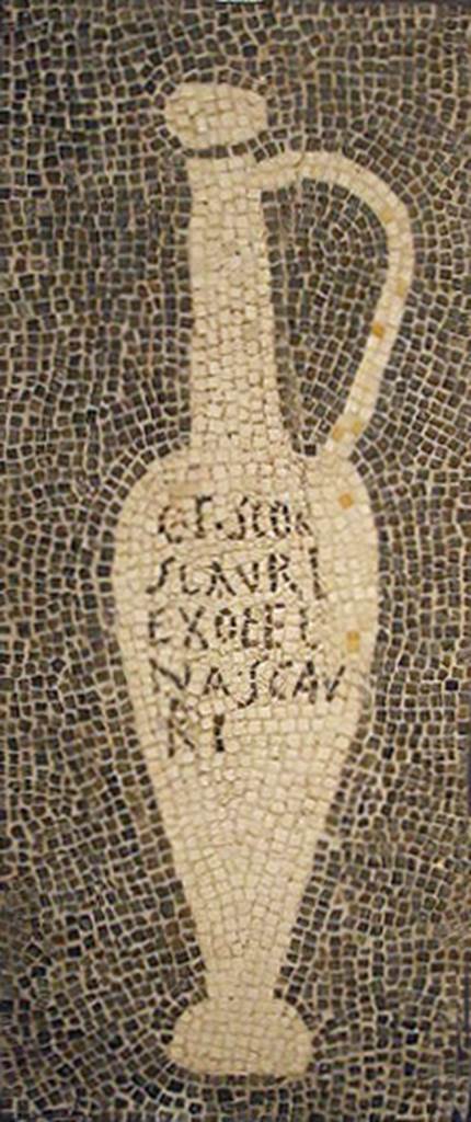 VII.16.15 Pompeii.  Room 2, atrium from corner of Impluvium. Detail of mosaic showing Garum amphora with inscription 
G(ari) F(los) SCO(mbri) SCAURI EX OFFI(CI)NA SCAURI
SAP inventory number 15190.
See Aoyagi M. and Pappalardo U., 2006. Pompei (Regiones VI-VII) Insula Occidentalis. Napoli: Valtrend. (P. 511).

