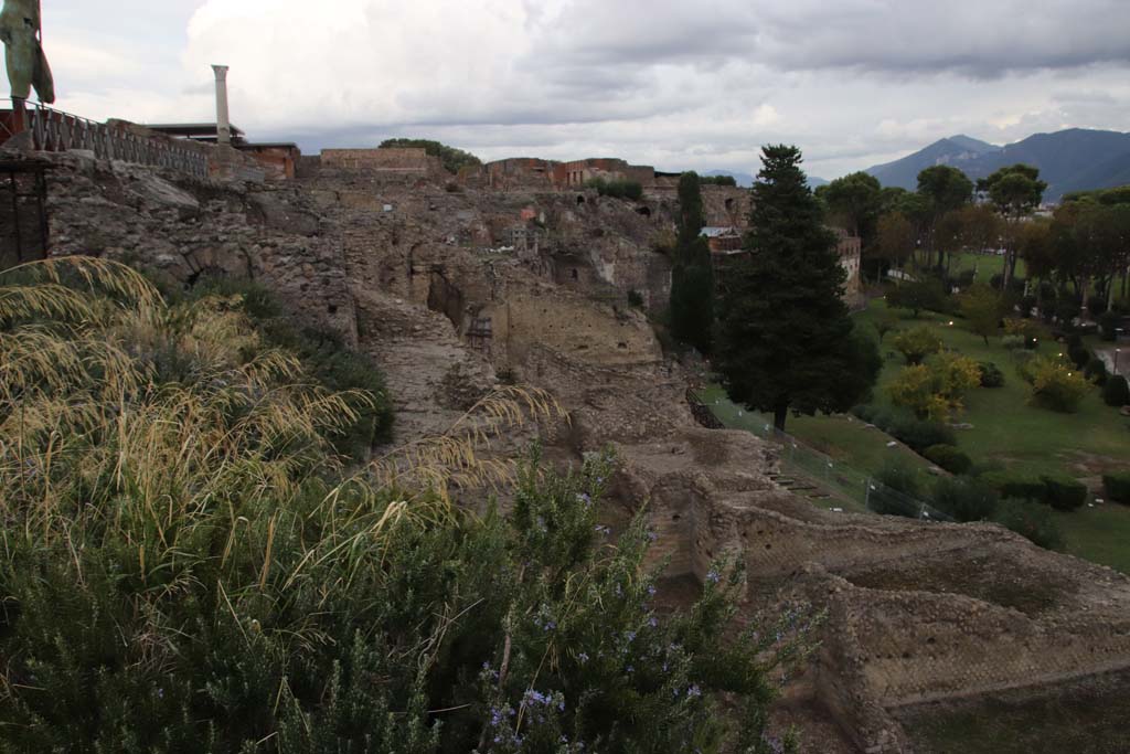 VIII.1.3 Pompeii. October 2020. Rear of Temple of Venus looking east towards VIII.1 and VIII.2. Photo courtesy of Klaus Heese.
