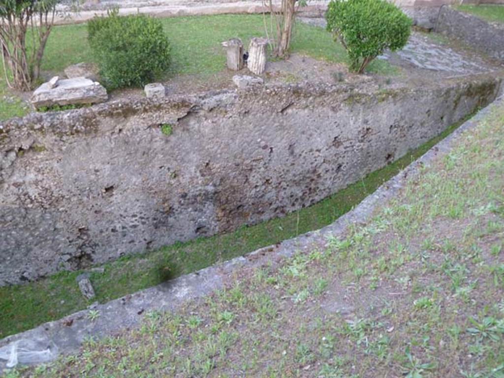 VIII.1.a Pompeii. May 2011. Garden at north end of portico. Photo courtesy of Michael Binns.