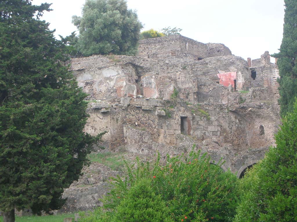 VIII.2.1 Pompeii. May 2010. Looking towards rear rooms and the city walls. Photo courtesy of Ivo van der Graaff.