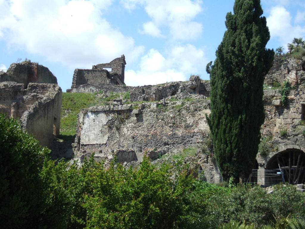 Rear of VIII.2.1 Pompeii. May 2006. Looking north towards area on west of Casa di Championnet I