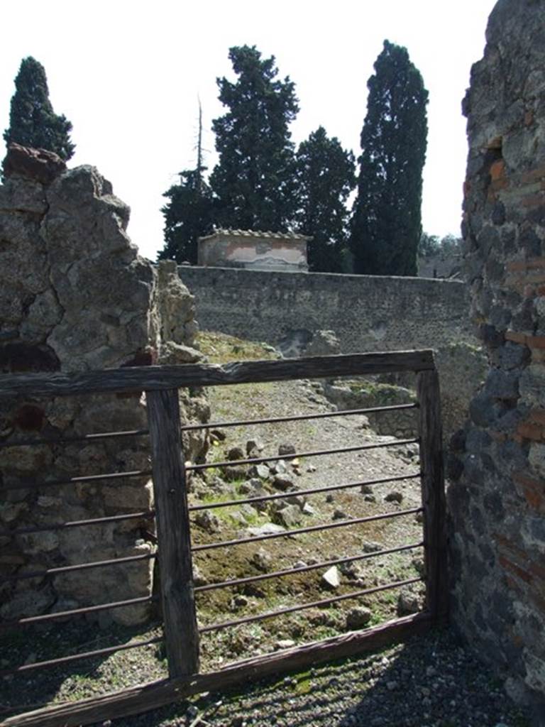 VIII.4.15 Pompeii.  March 2009.  Doorway to lower level of VIII.4.30.