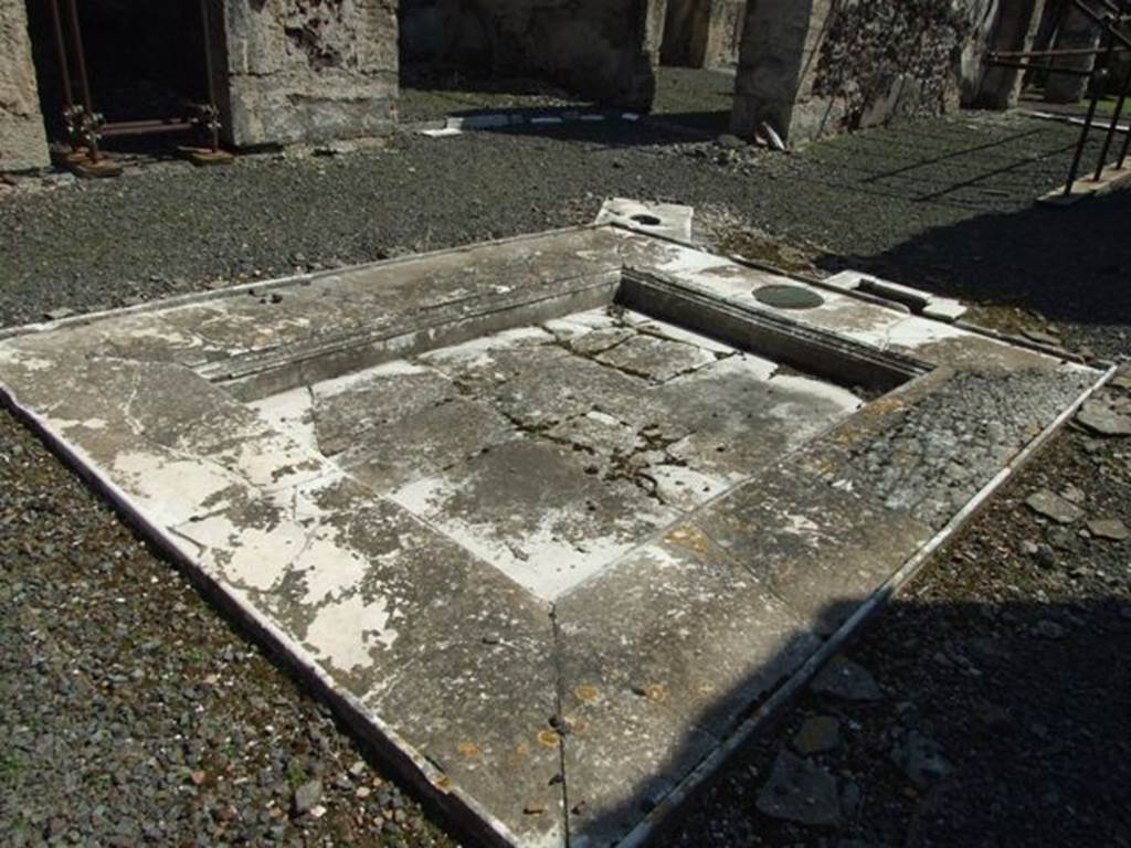 VIII.4.15 Pompeii. March 2009. Room 1, impluvium in atrium. Looking south-east.