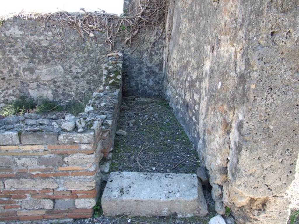 VIII.5.28 Pompeii.  March 2009. Room 5,  Stairs to upper floor.