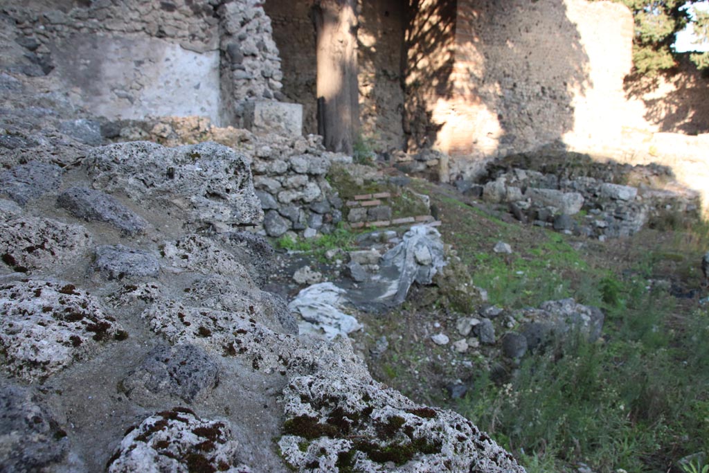 VIII.5.36 Pompeii. October 2022. Looking north-west across rooms on south side. Photo courtesy of Klaus Heese. 

