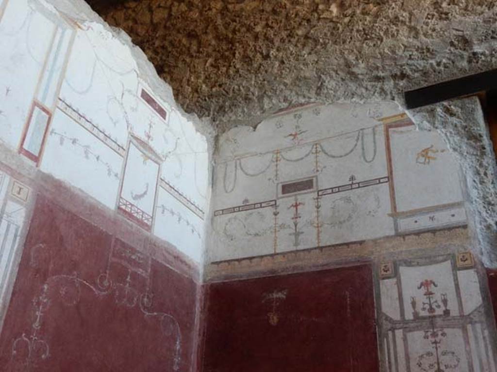 VIII.5.37 Pompeii. May 2017. Room 13, upper south-west corner after restoration.
Photo courtesy of Buzz Ferebee.