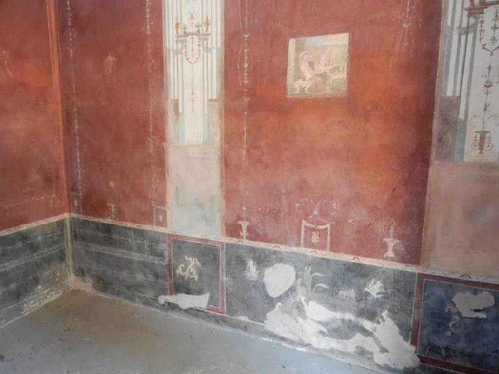 VIII.5.37 Pompeii. May 2017. Room 13, west end of north wall after restoration.
Photo courtesy of Buzz Ferebee.