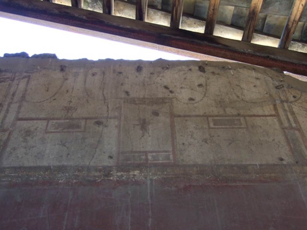 VIII.5.37 Pompeii. March 2009. Room 13. Oecus. Upper North wall. Middle section.