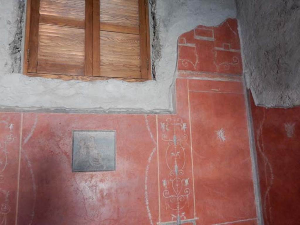 VIII.5.37 Pompeii. May 2017. Room 14, north end of west wall after restoration.
Photo courtesy of Buzz Ferebee.